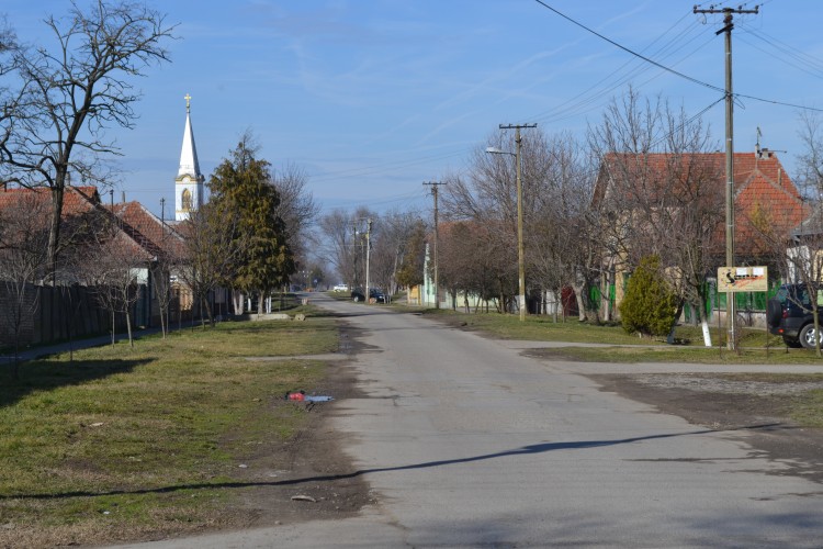 Odkedi postoji draha Kocur - Zmajevo asfalt u casci uljickoh osljebodzenja i isi sekickoho barz rujnovani i krici za obnovu 5