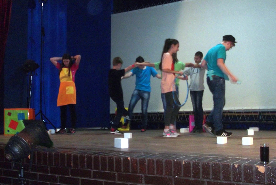 5-Teater-03