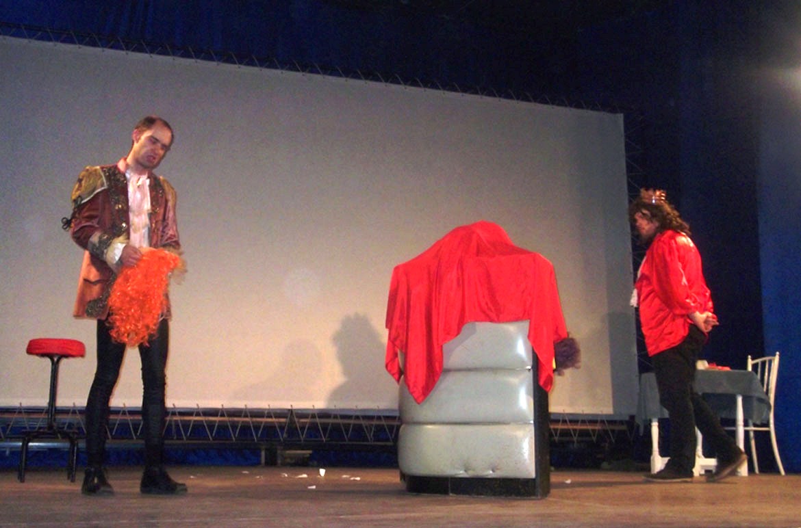 5-Teater-04