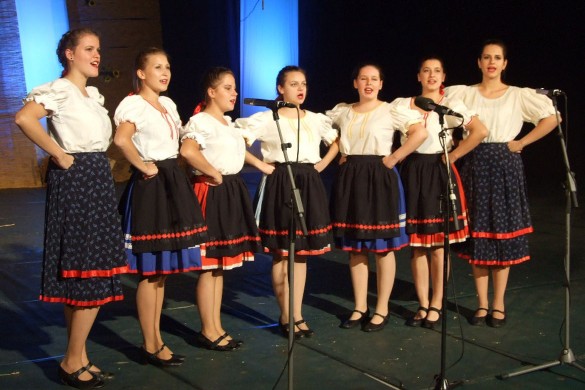 Руски дружтва на Фестивалє фолклорних традицийох Войводини