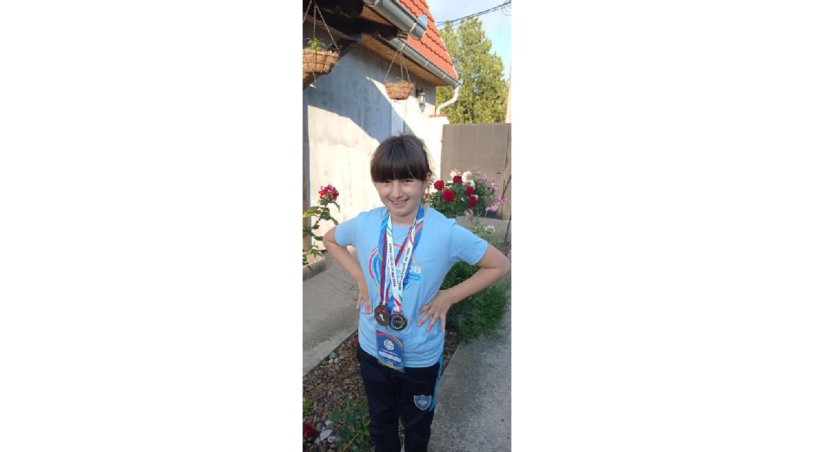 Katarina Varga, prešljidzela mi Marina sliki od kumovih 😁 viber_image_2026-05-25_14-51-28-793