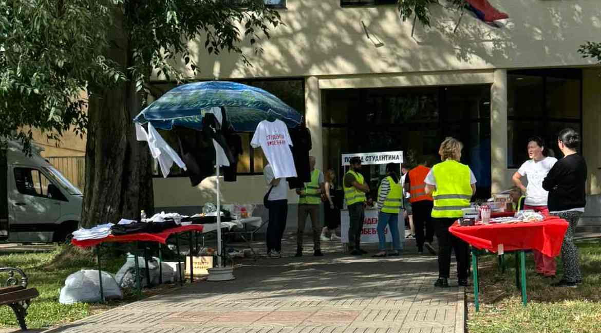 05 STUDENTSKI BAZAR DVA