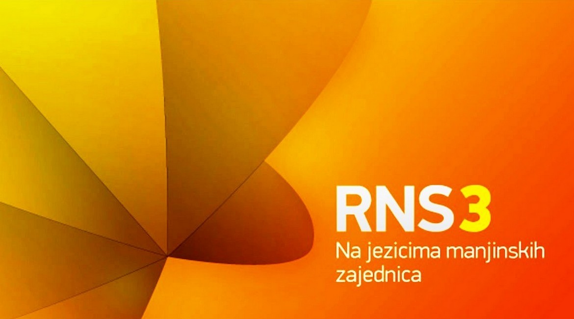 08 radio RNS3 RNS-1170×585